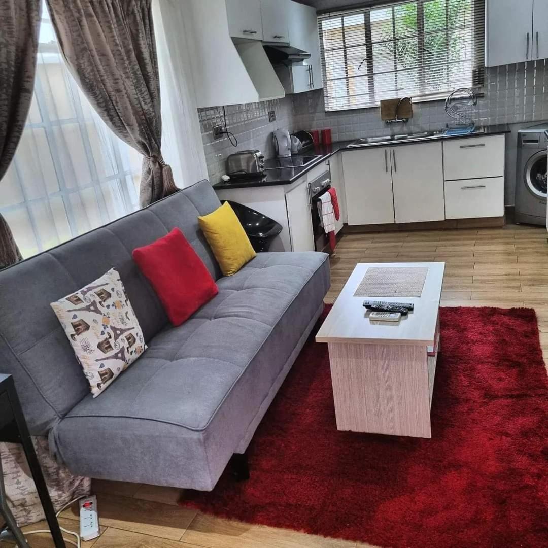 Crystal Apartments Lilongüe Habitación foto